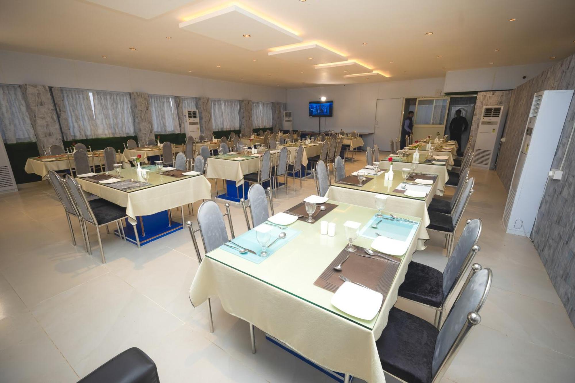 Rosewood Luxury Hotel Μπουμπάνεσβαρ Εξωτερικό φωτογραφία