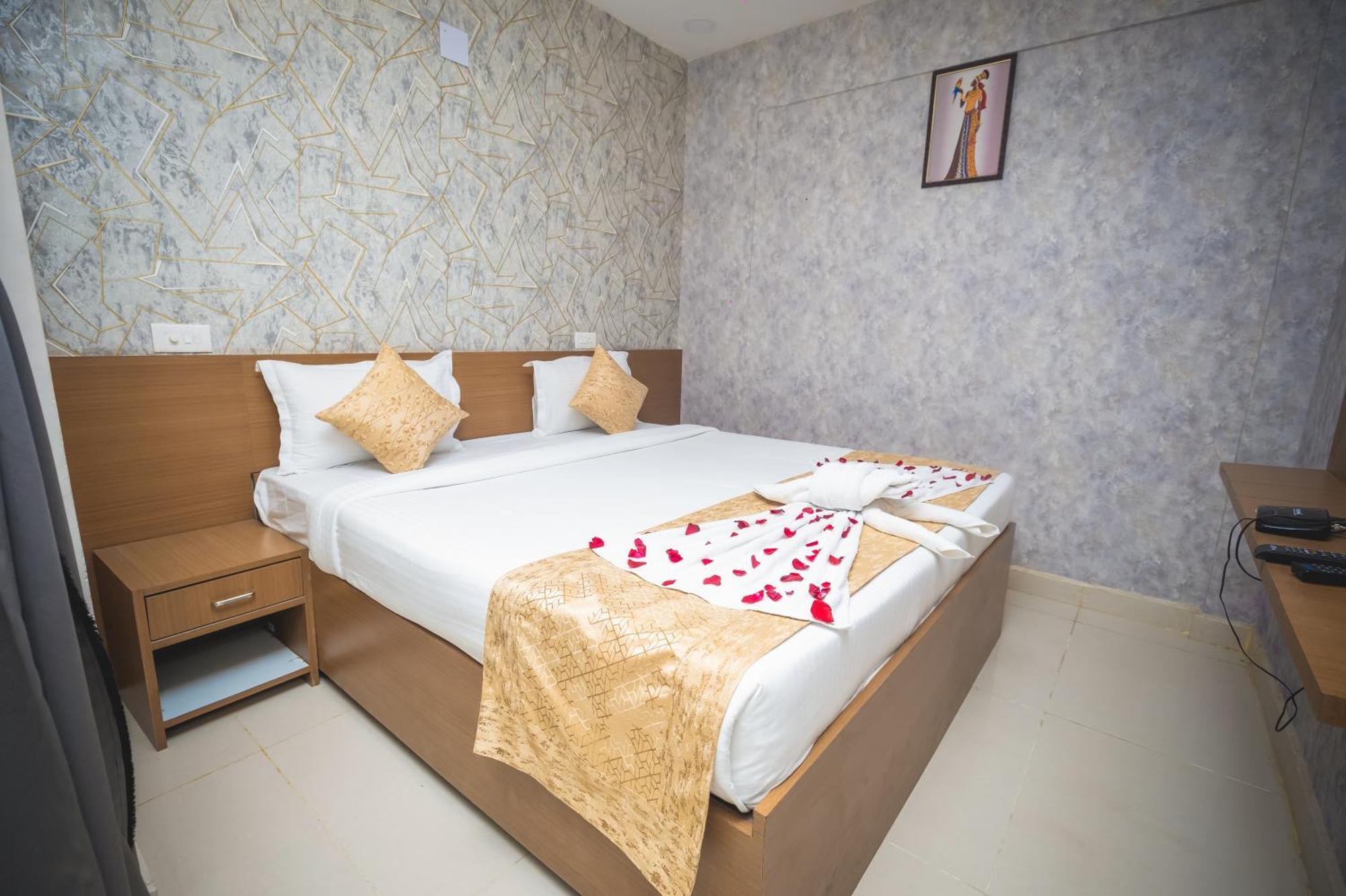 Rosewood Luxury Hotel Μπουμπάνεσβαρ Εξωτερικό φωτογραφία